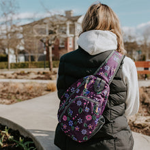 Load image into Gallery viewer, Sling pack Storm Angeconeb, Ojibwe, Ojibway Florals