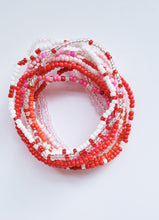 Charger l&#39;image dans la galerie, Coral and Pink beaded Bohemian elasticized bead bracelet
