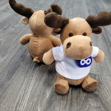 Load image into Gallery viewer, Mini Moose plush animal with detachable beaded Metis pin
