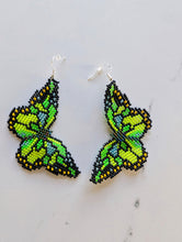 Charger l'image dans la galerie, Indigenous Artisan Green Beaded Butterfly Earrings indigenous art gift by North of Fifty First Nations &amp; Métis Art Boutique Canada
