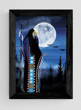 Charger l'image dans la galerie, Evening Star indigenous wall art by Betty Albert Canada
