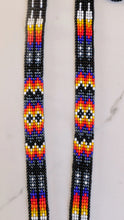 Charger l&#39;image dans la galerie, Indigenous design lanyard North of fifty 50
