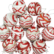 Charger l'image dans la galerie, Hand-Beaded Christmas Ornaments

