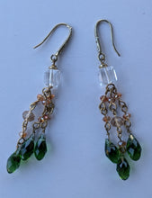 Load image into Gallery viewer, Elegant Green Earrings
