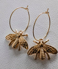 Load image into Gallery viewer, Bee Earrings - North of Fifty Indigenous Boutique
